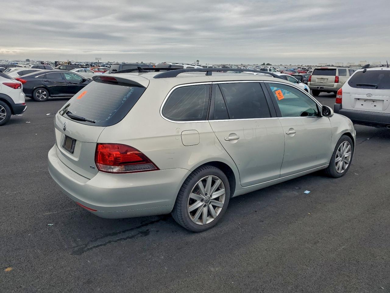 2012 VOLKSWAGEN JETTA TDI photo 3