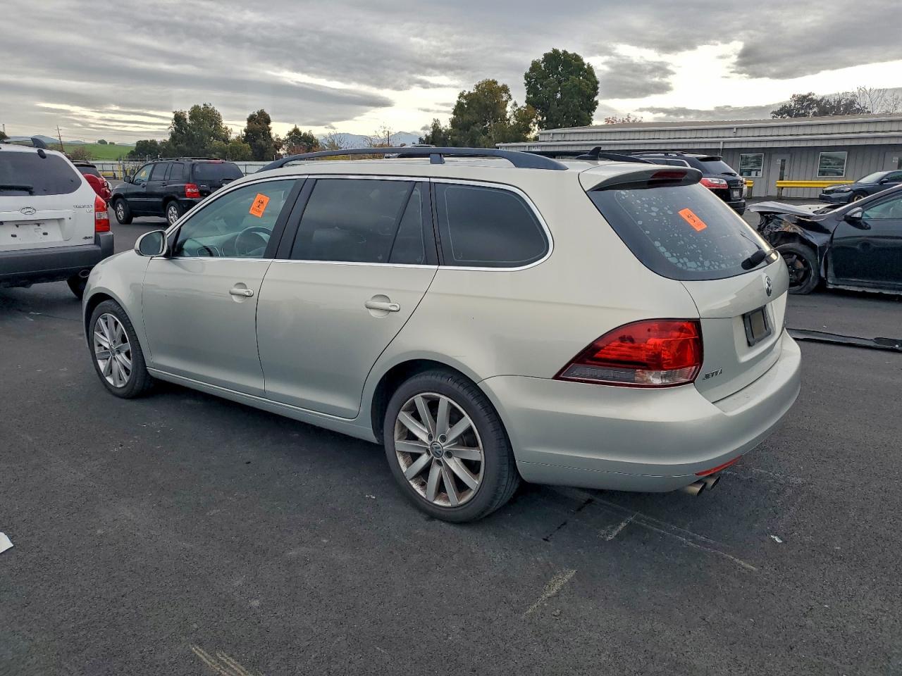 2012 VOLKSWAGEN JETTA TDI photo 2