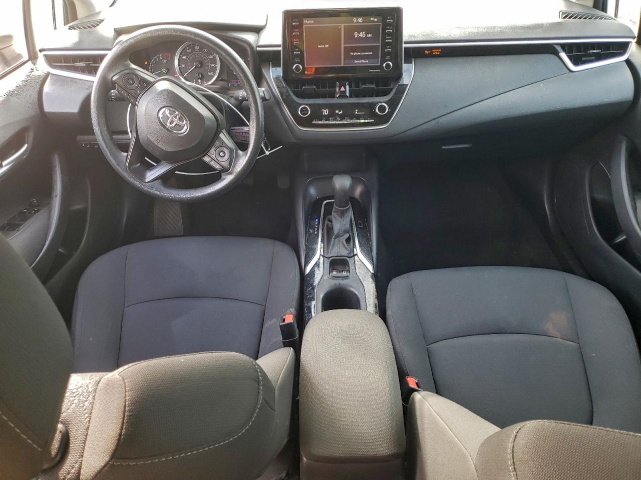 2021 TOYOTA COROLLA LE photo 8