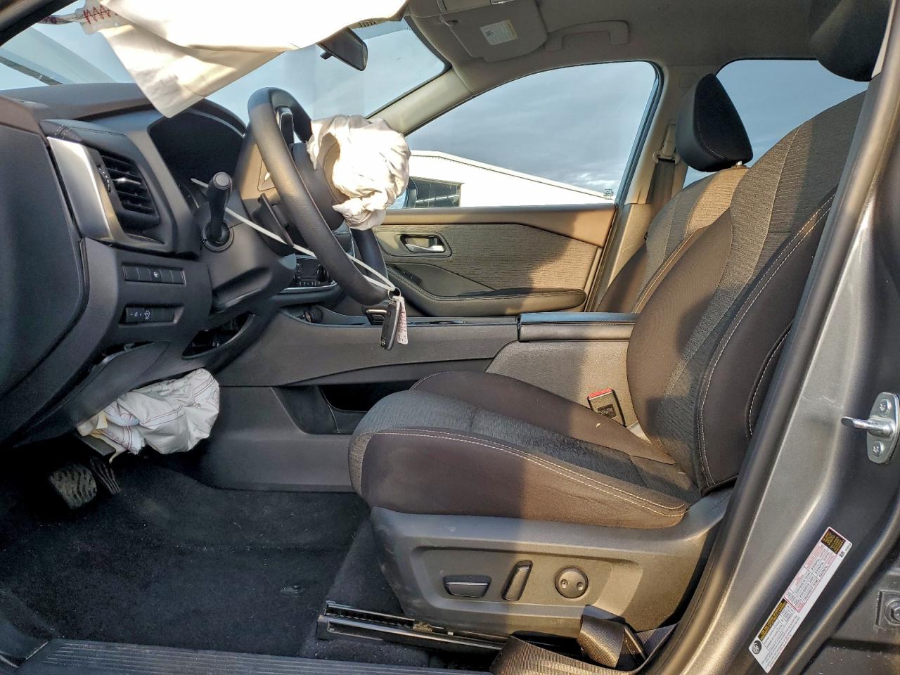 2023 NISSAN ROGUE SV photo 7
