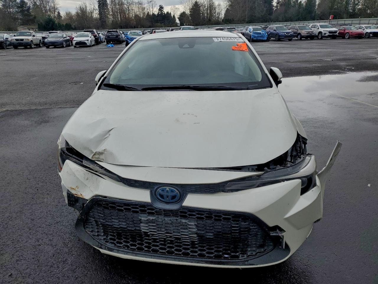 2021 TOYOTA COROLLA LE photo 5