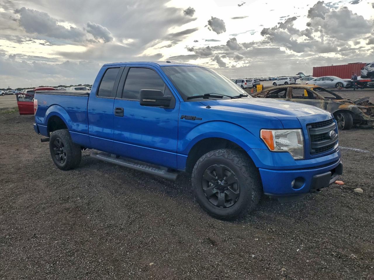 2013 FORD F150 SUPER CAB photo 4