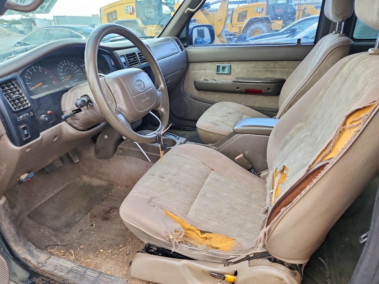 2000 TOYOTA TACOMA PRERUNNER V6 photo 13