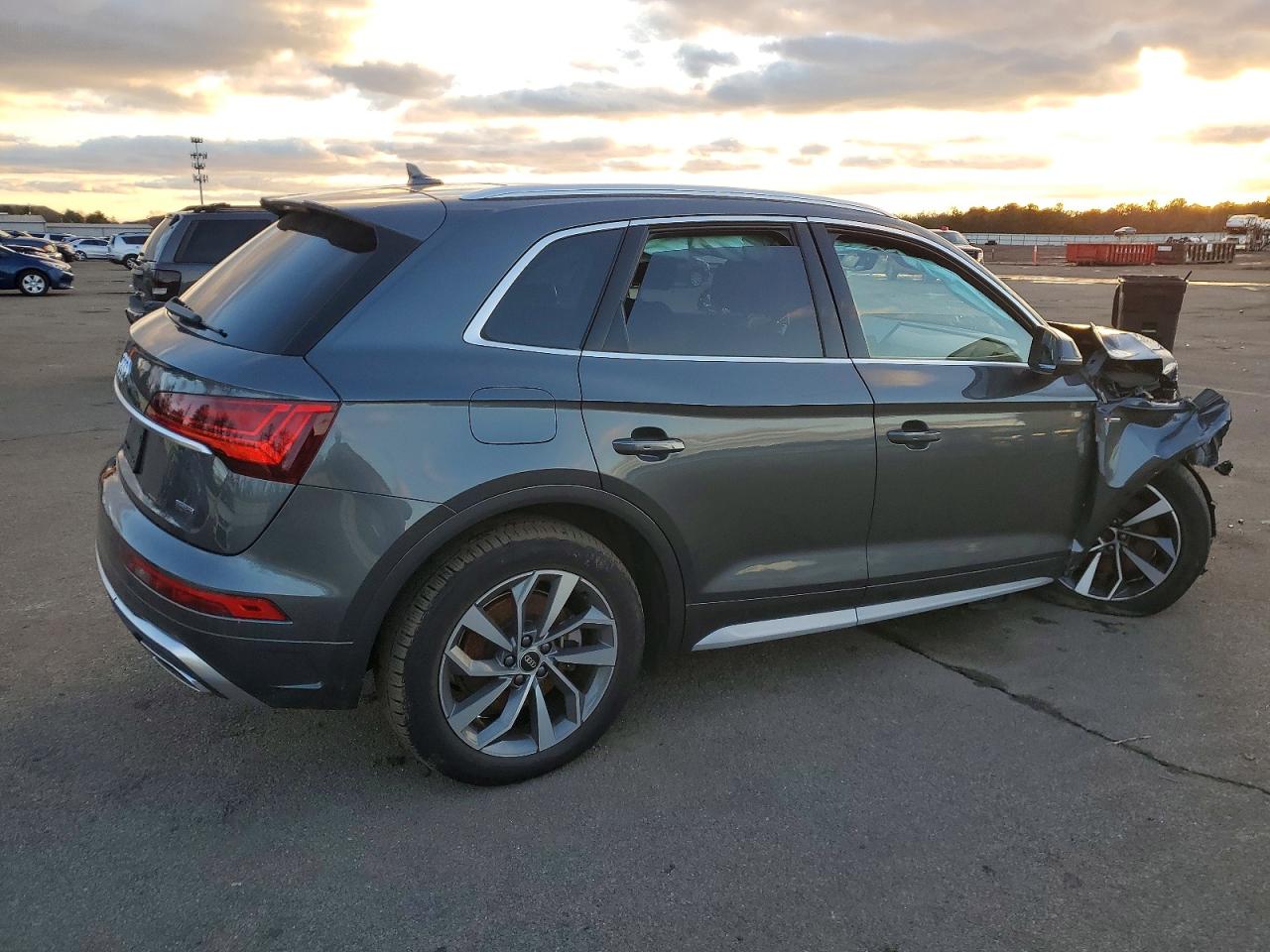 2024 AUDI Q5 PREMIUM 45 photo 3