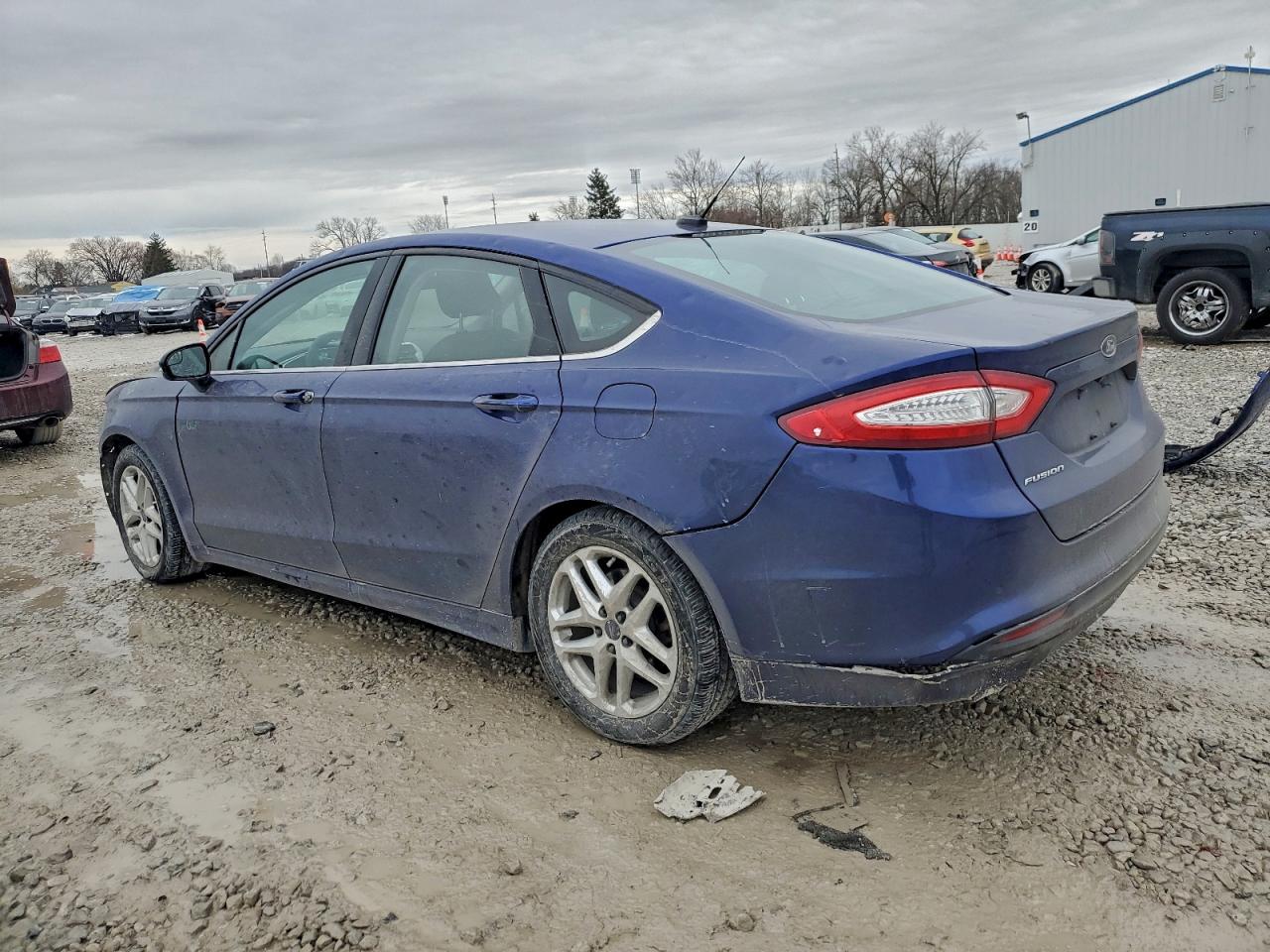 2016 FORD FUSION SE photo 2