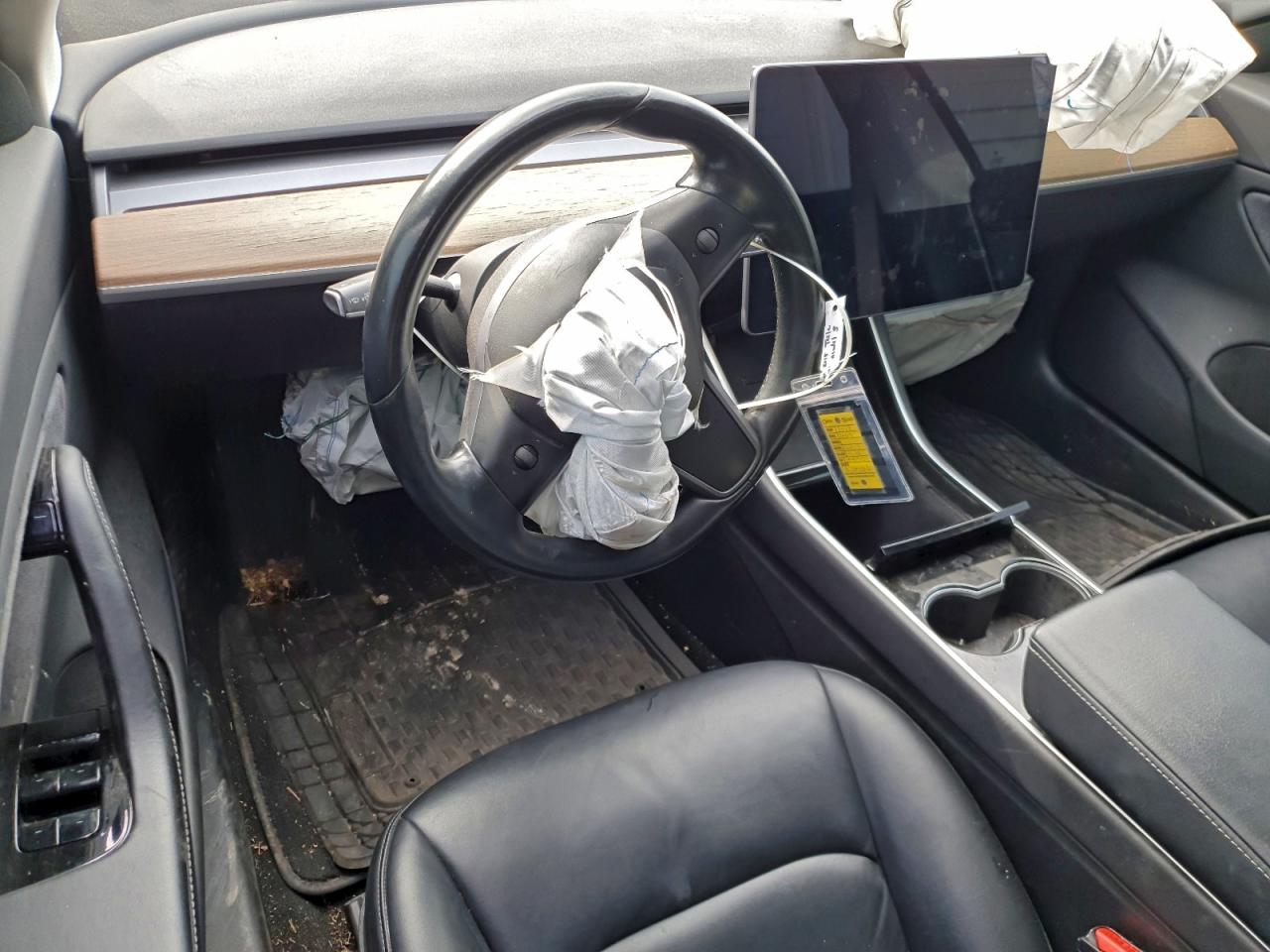 2018 TESLA MODEL 3 photo 8