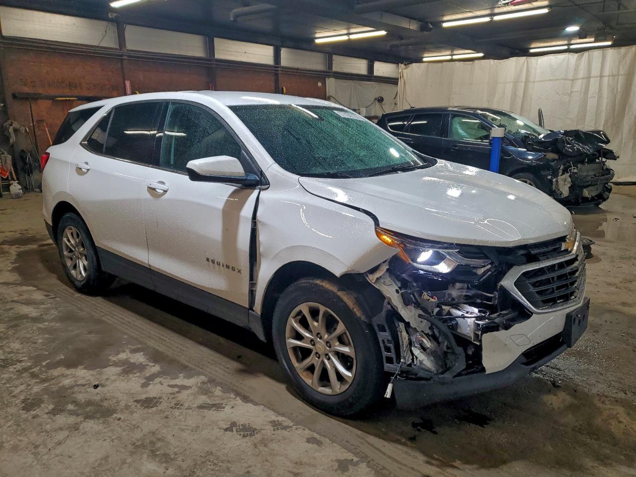 2018 CHEVROLET EQUINOX LT photo 4