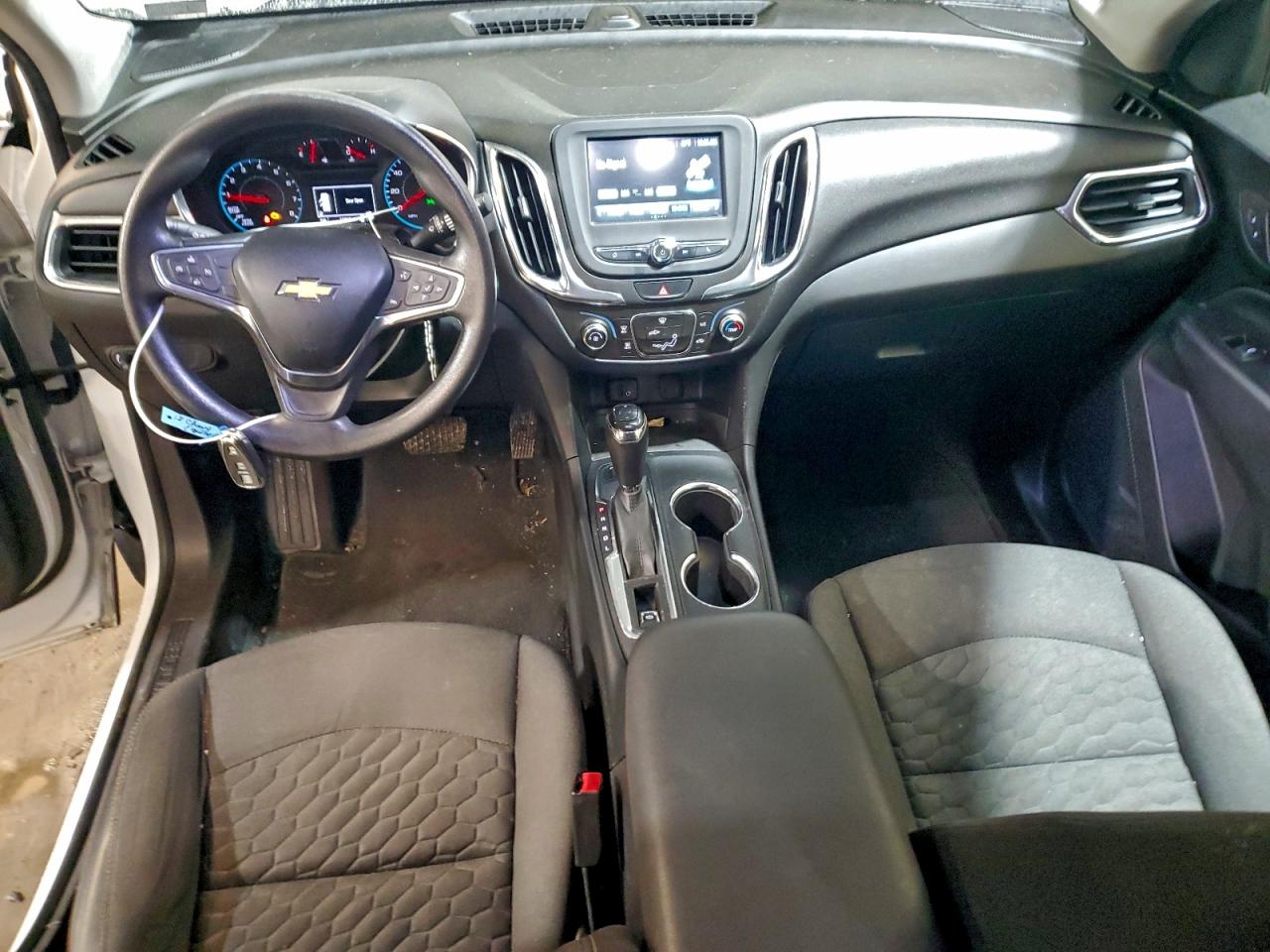 2018 CHEVROLET EQUINOX LT photo 8