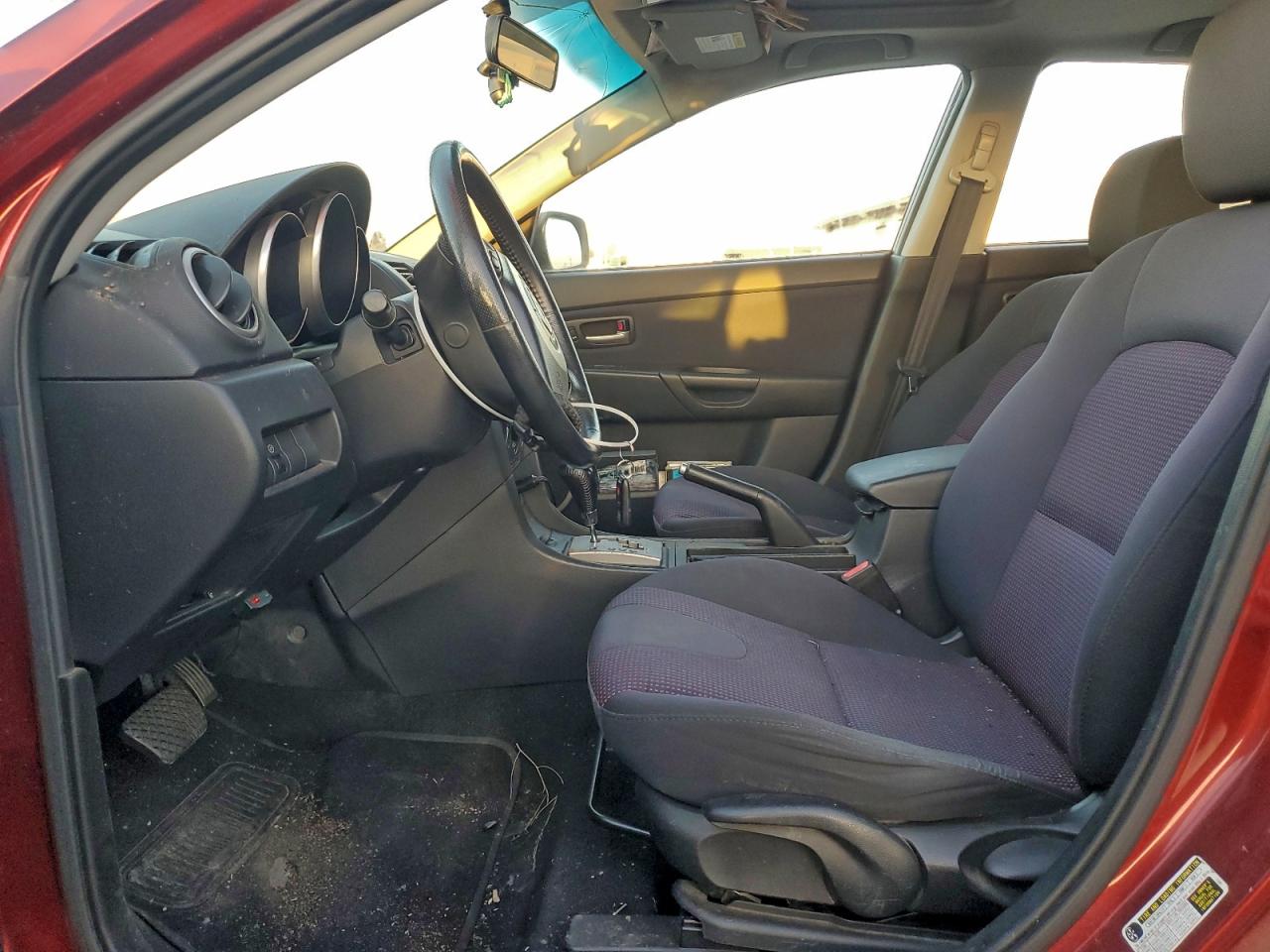 2006 MAZDA 3 HATCHBACK photo 7
