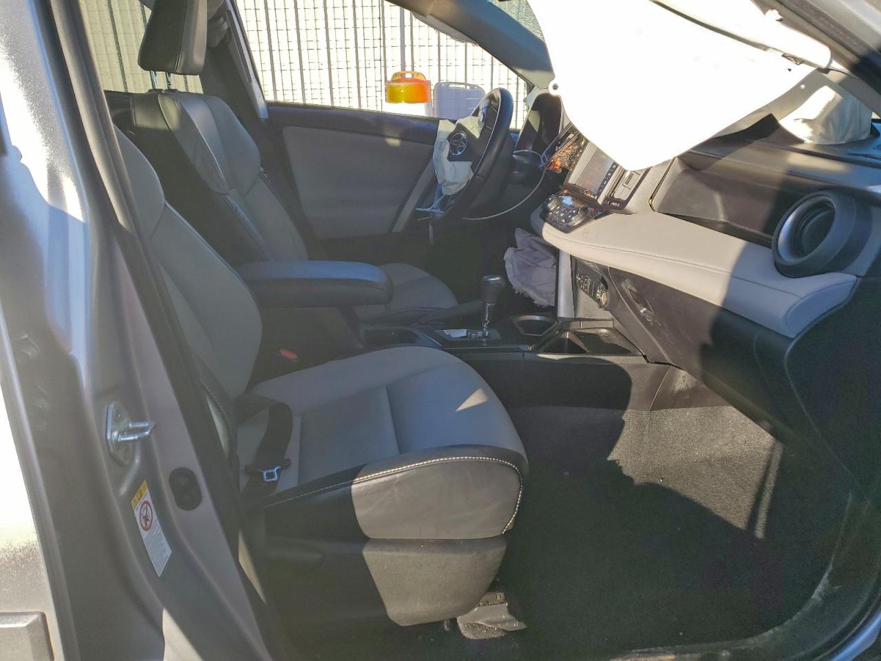 2016 TOYOTA RAV4 LIMITED photo 7