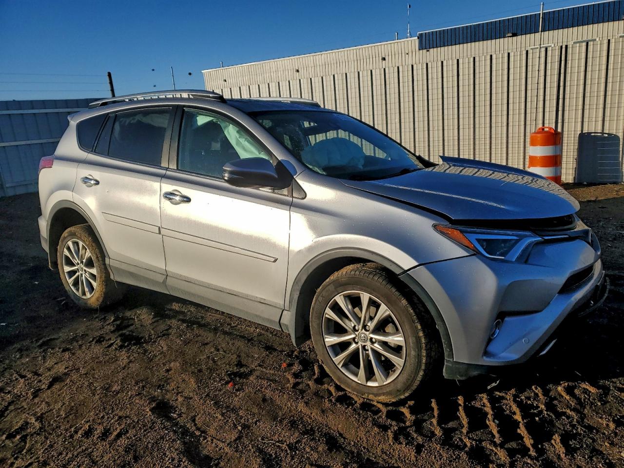 2016 TOYOTA RAV4 LIMITED photo 4