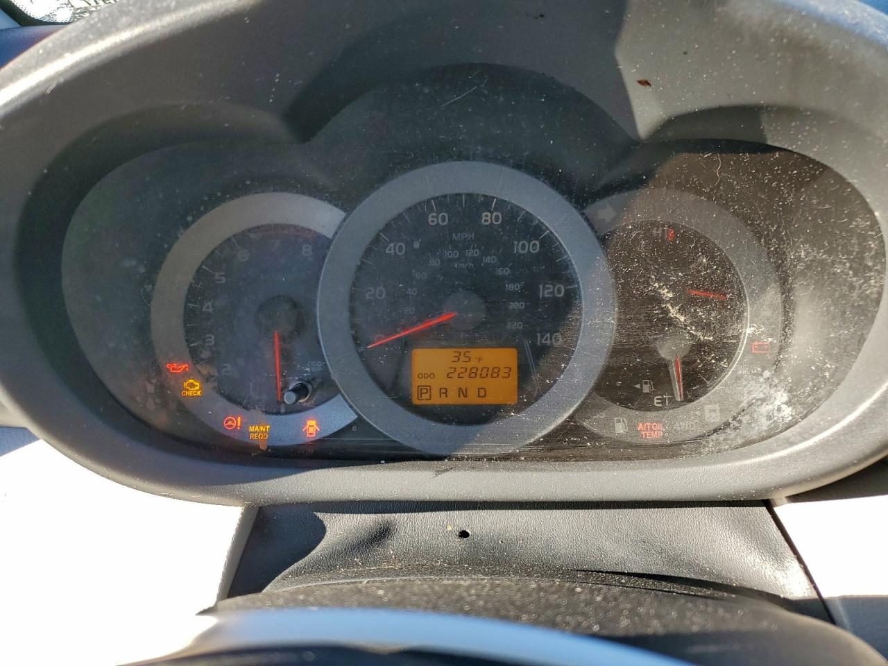 2010 TOYOTA RAV4 photo 9