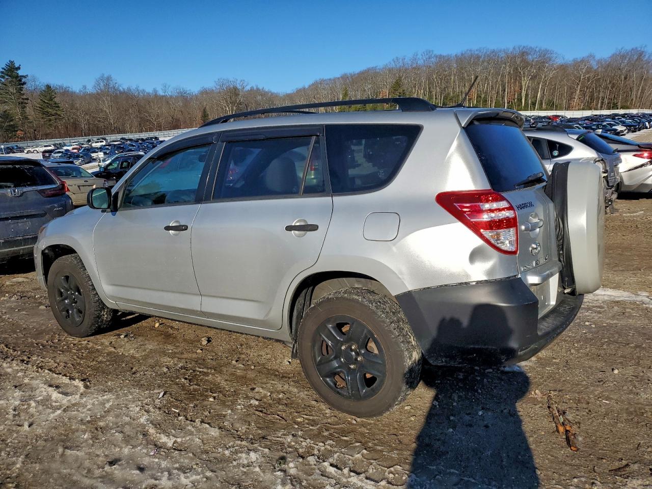 2010 TOYOTA RAV4 photo 2