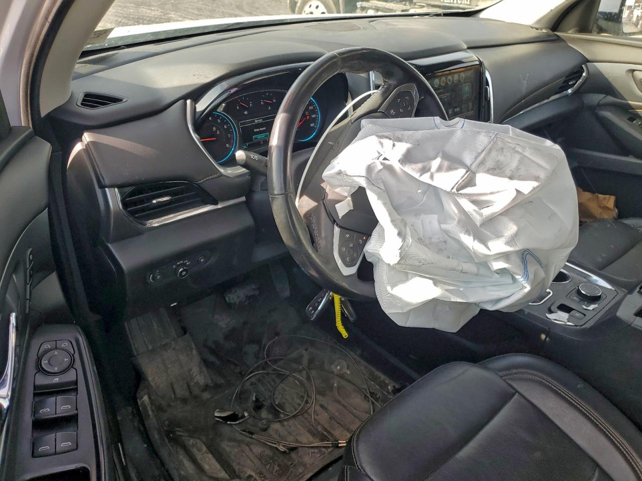 2019 CHEVROLET TRAVERSE PREMIER photo 8