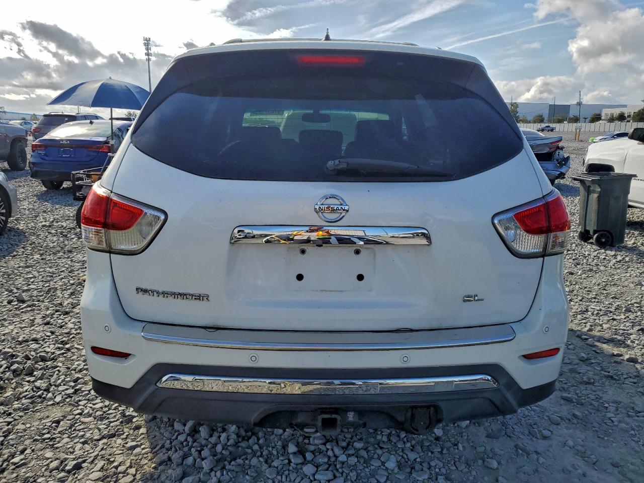 2013 NISSAN PATHFINDER S photo 6