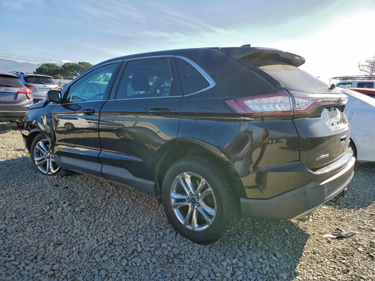 2015 FORD EDGE SEL photo 2