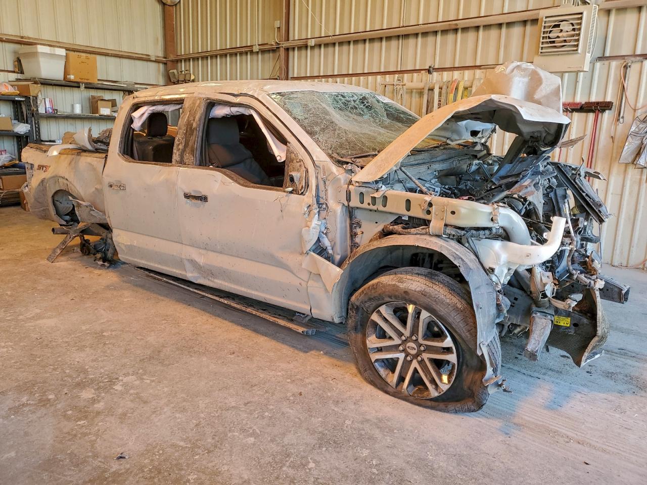 2023 FORD F150 SUPERCREW photo 4