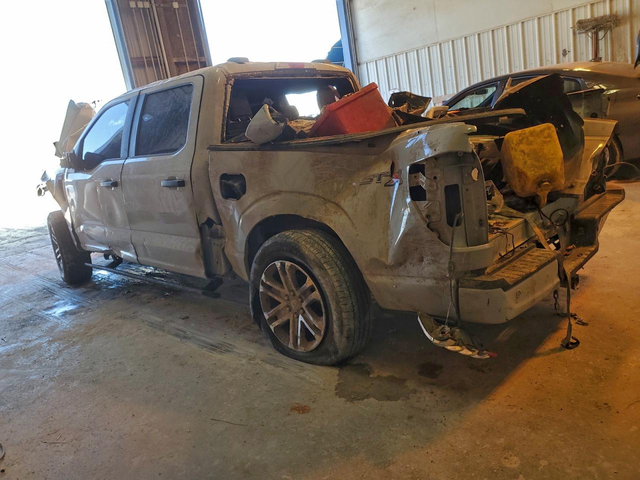 2023 FORD F150 SUPERCREW photo 2