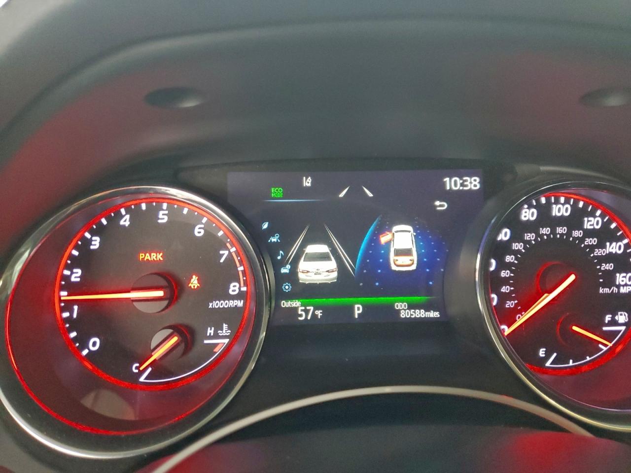 2019 TOYOTA CAMRY XSE photo 9