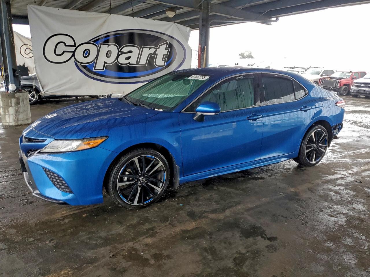 2019 TOYOTA CAMRY