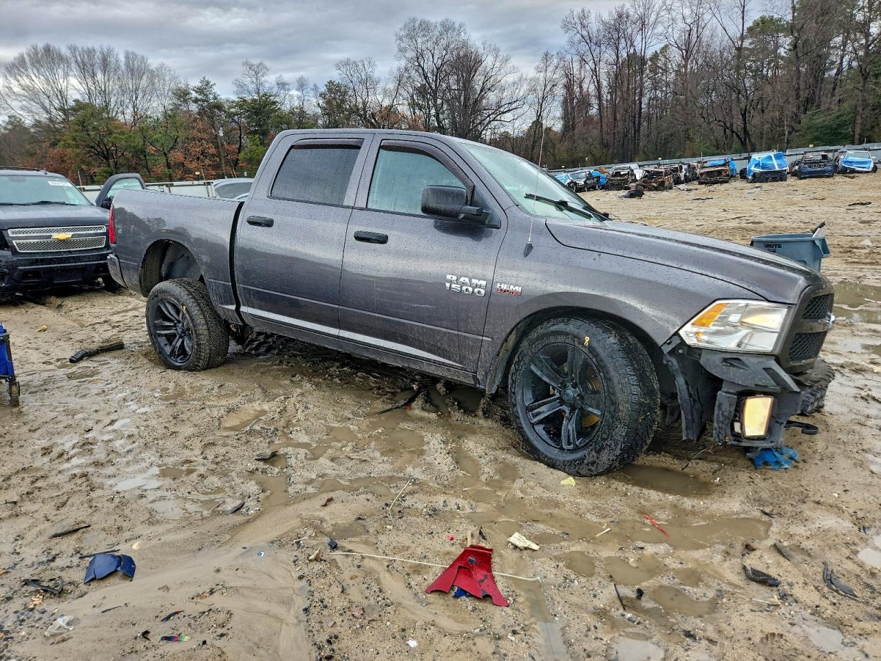 2014 RAM 1500 ST photo 4