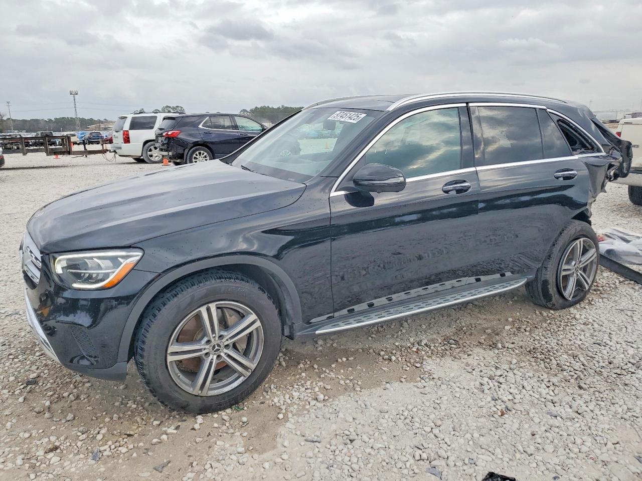 2021 MERCEDES-BENZ GLC