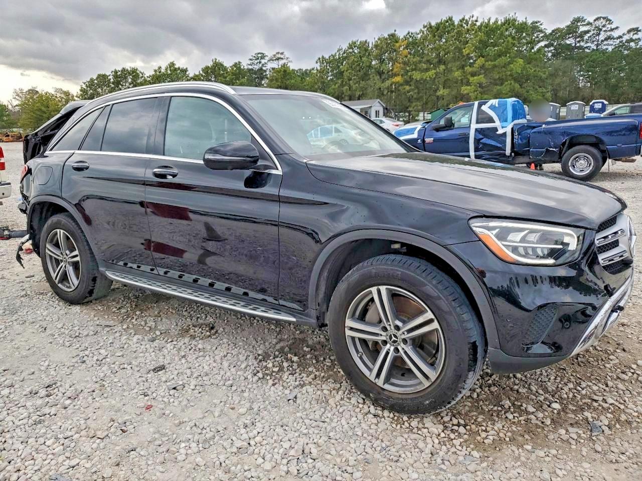 2021 MERCEDES-BENZ GLC 300 photo 4
