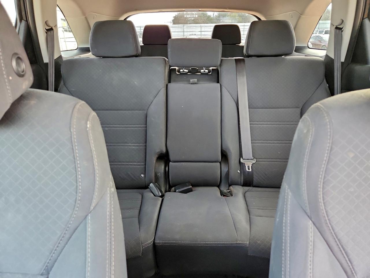 2017 KIA SORENTO LX photo 10