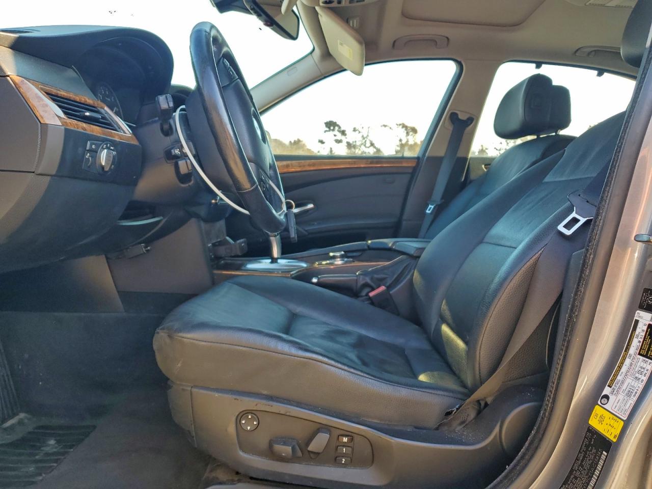 2010 BMW 535 XI photo 7