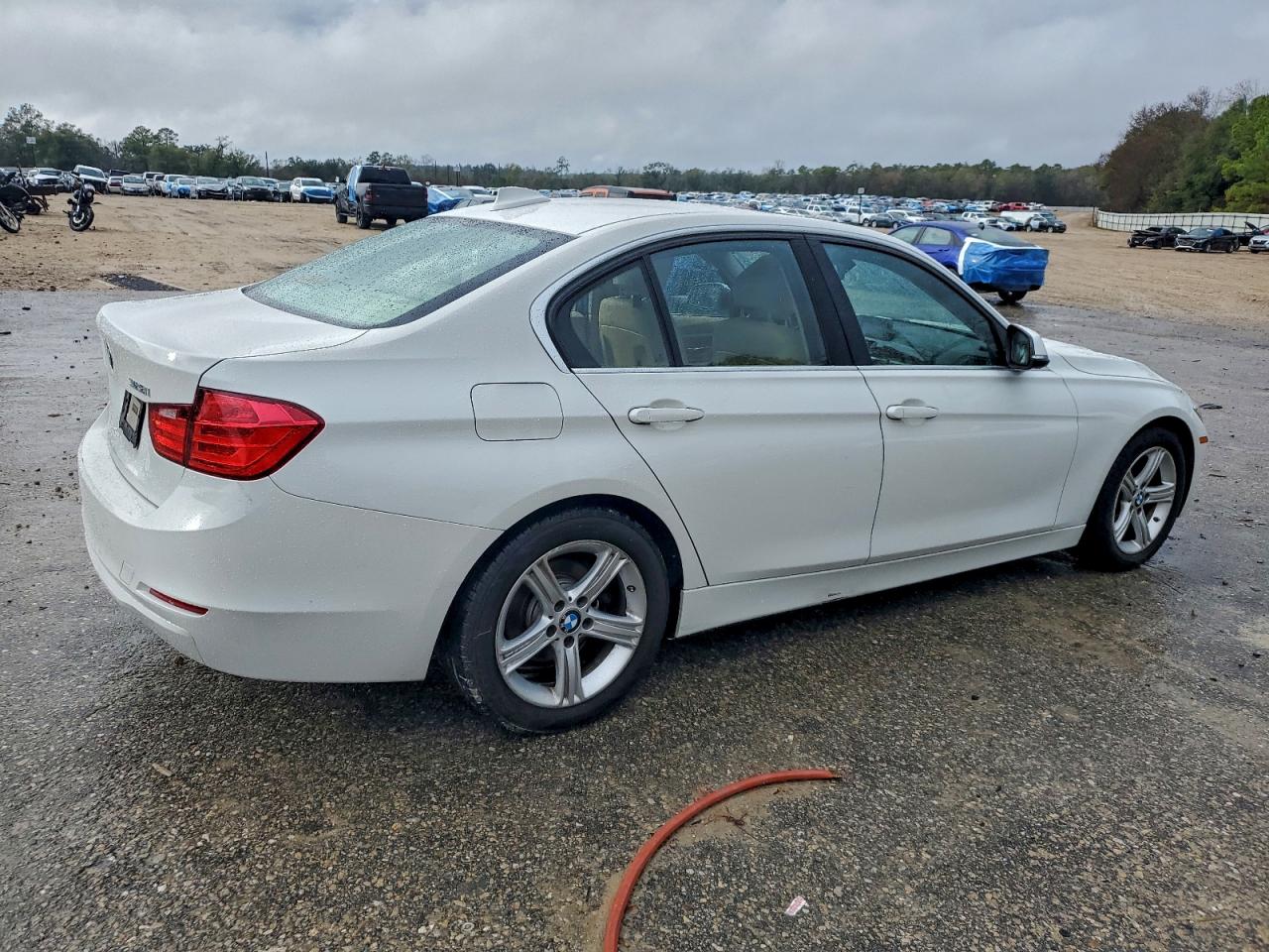 2015 BMW 328 I photo 3