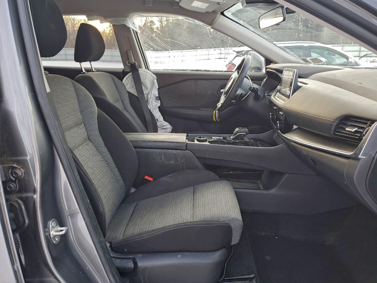 2021 NISSAN ROGUE SV photo 7