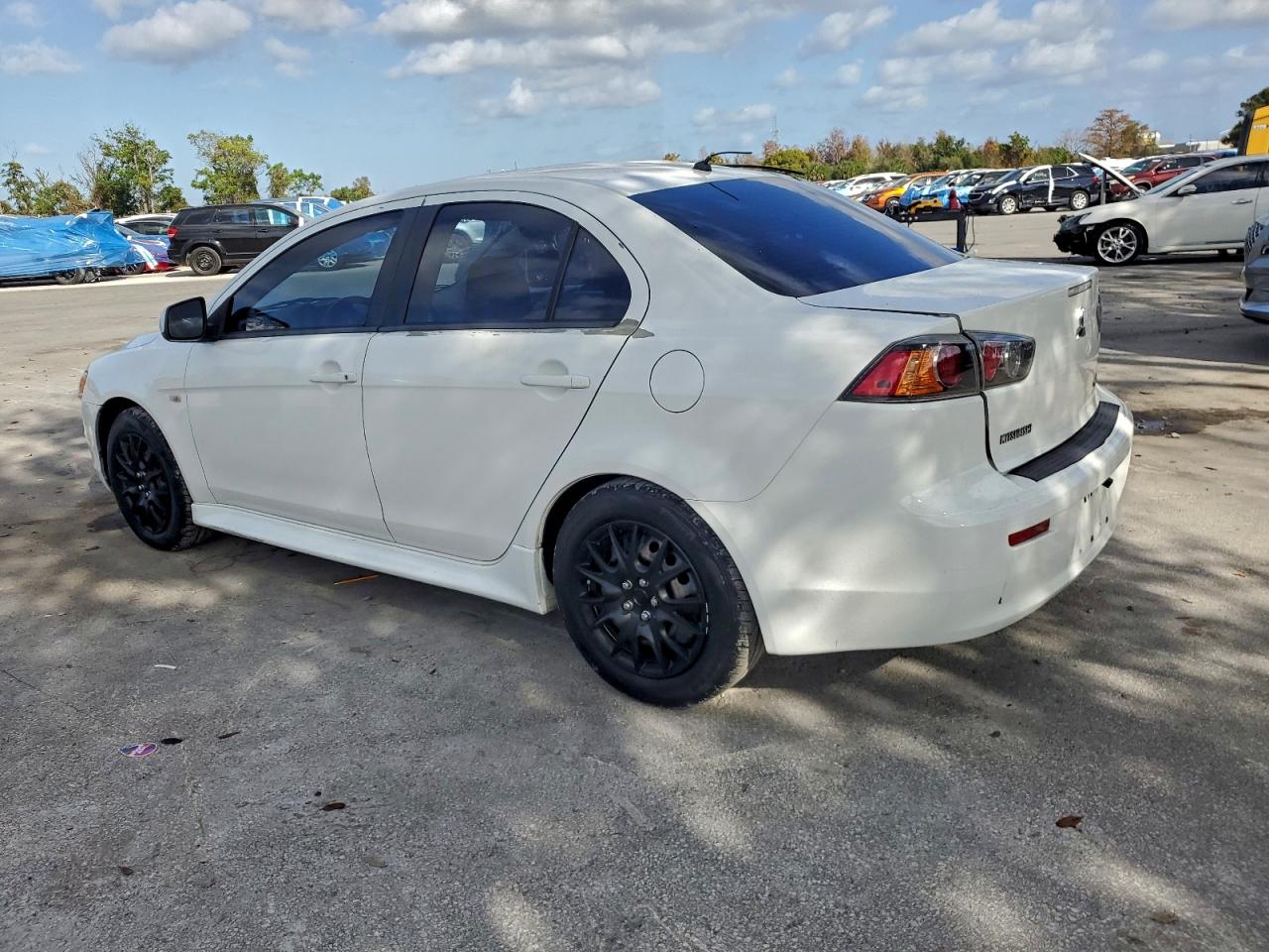 2014 MITSUBISHI LANCER ES/ES SPORT photo 2