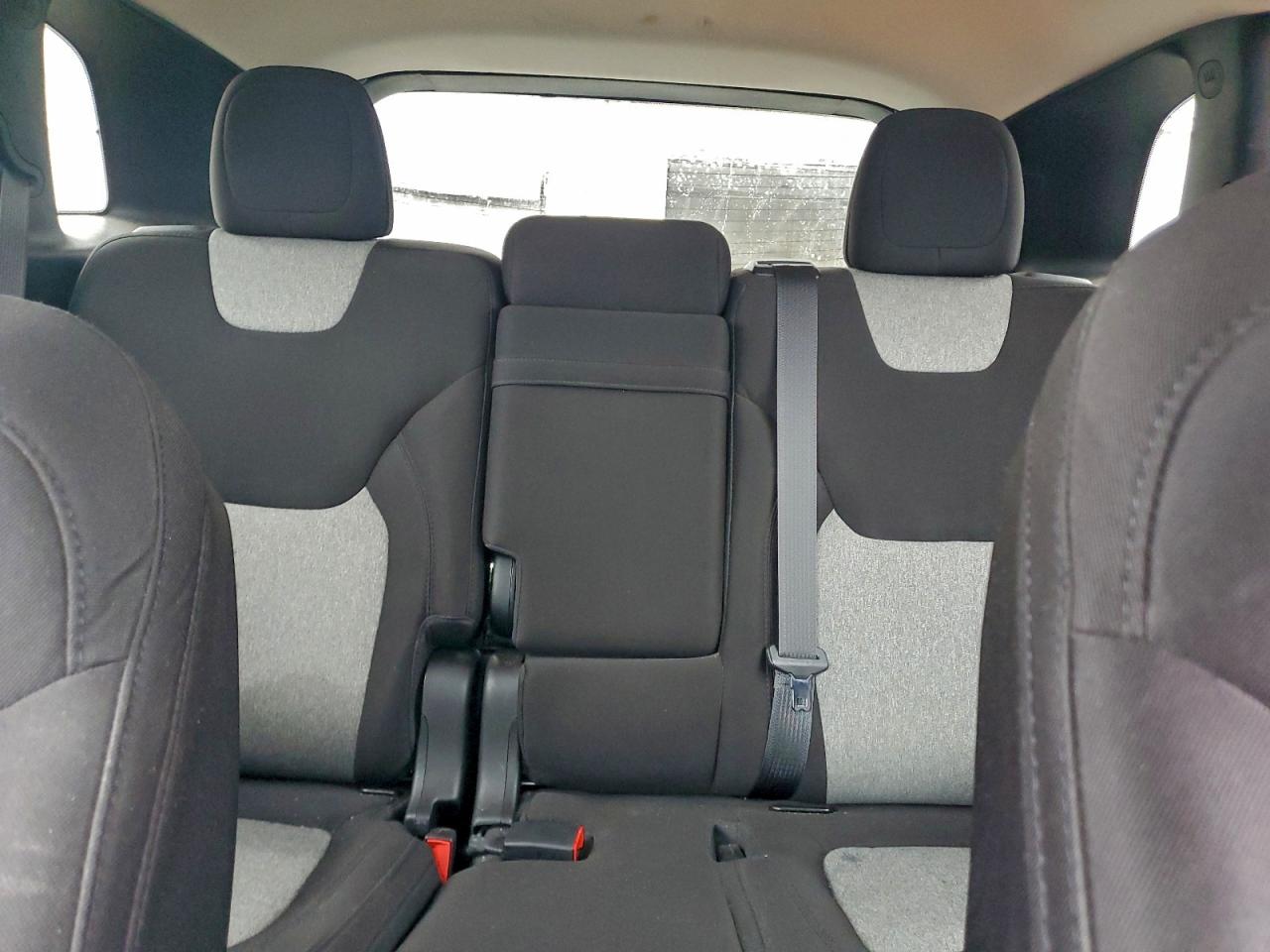 2014 JEEP CHEROKEE LATITUDE photo 10