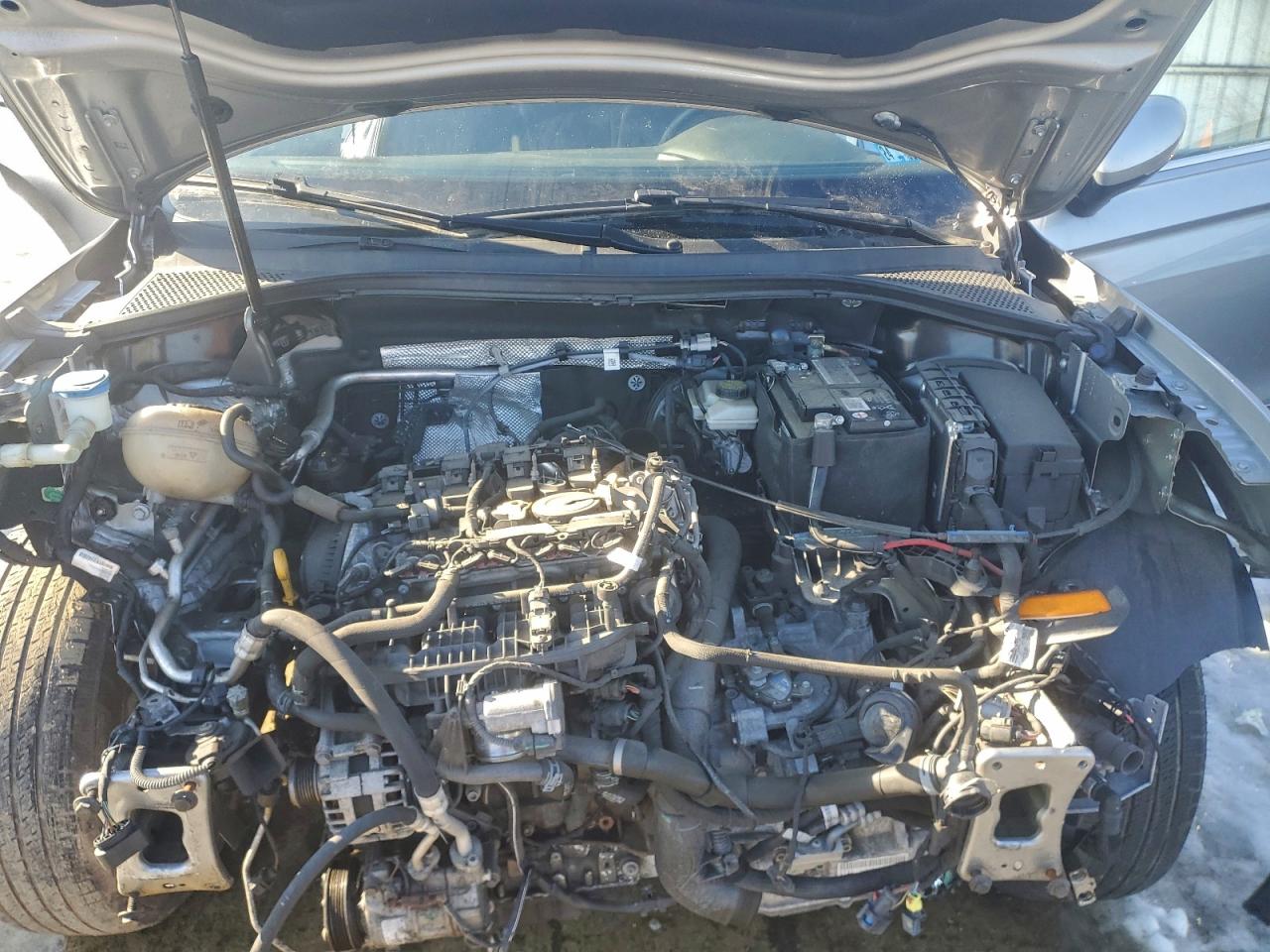 2020 VOLKSWAGEN TIGUAN SE photo 12
