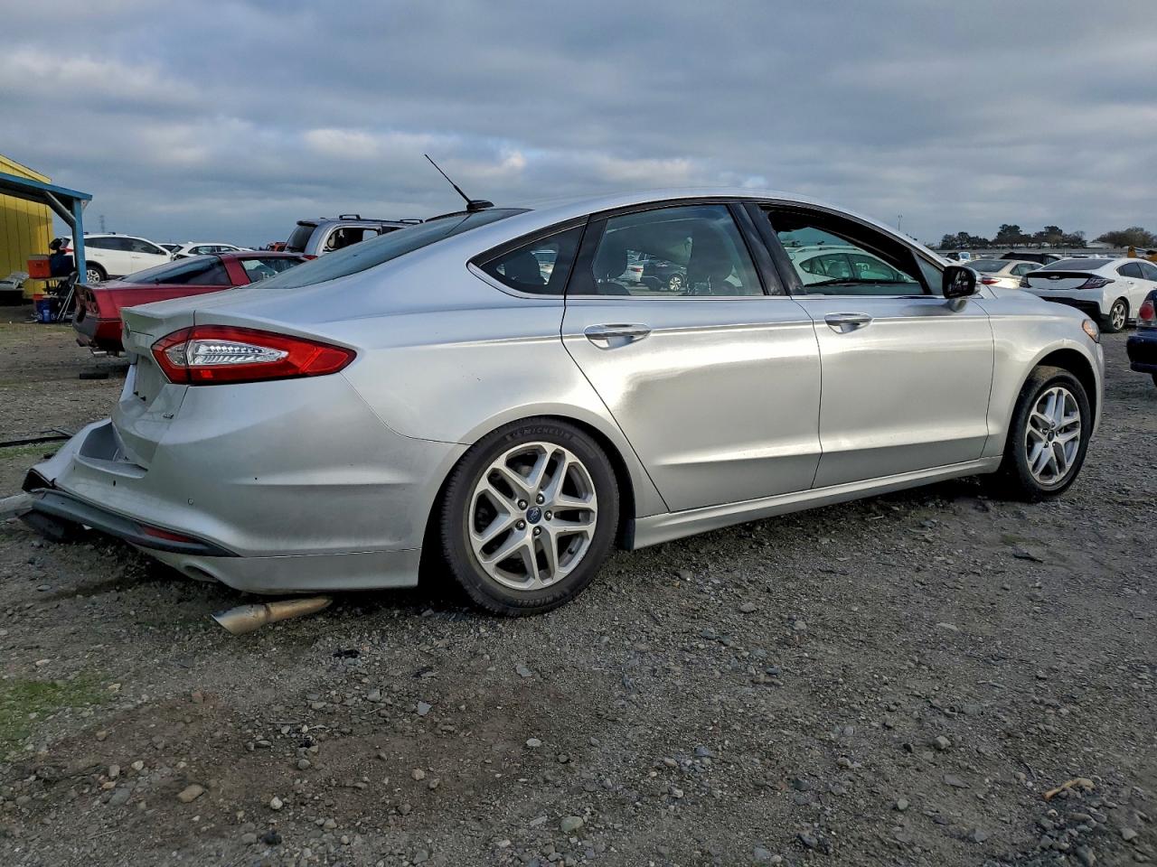 2014 FORD FUSION SE photo 3