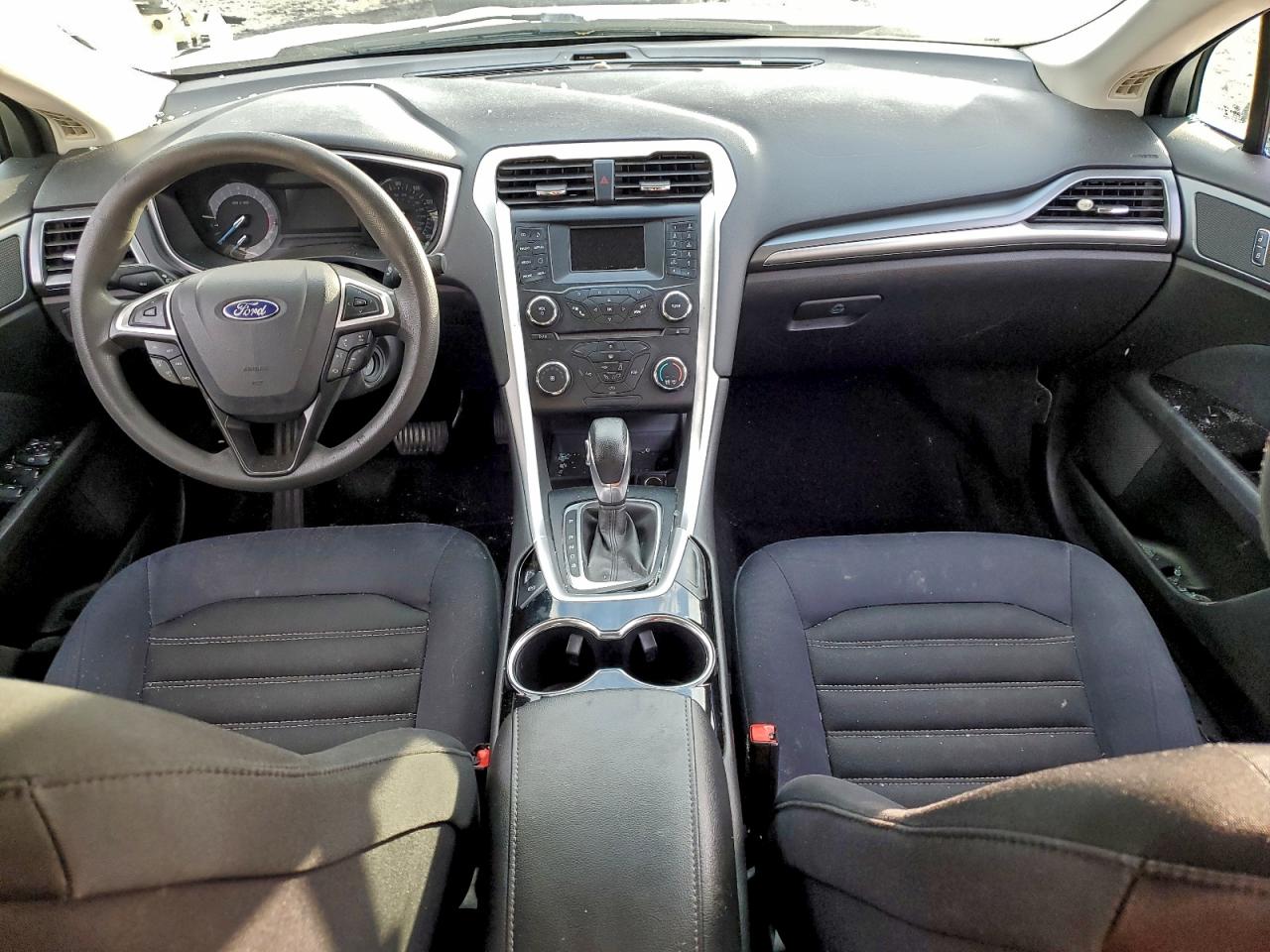 2014 FORD FUSION SE photo 8