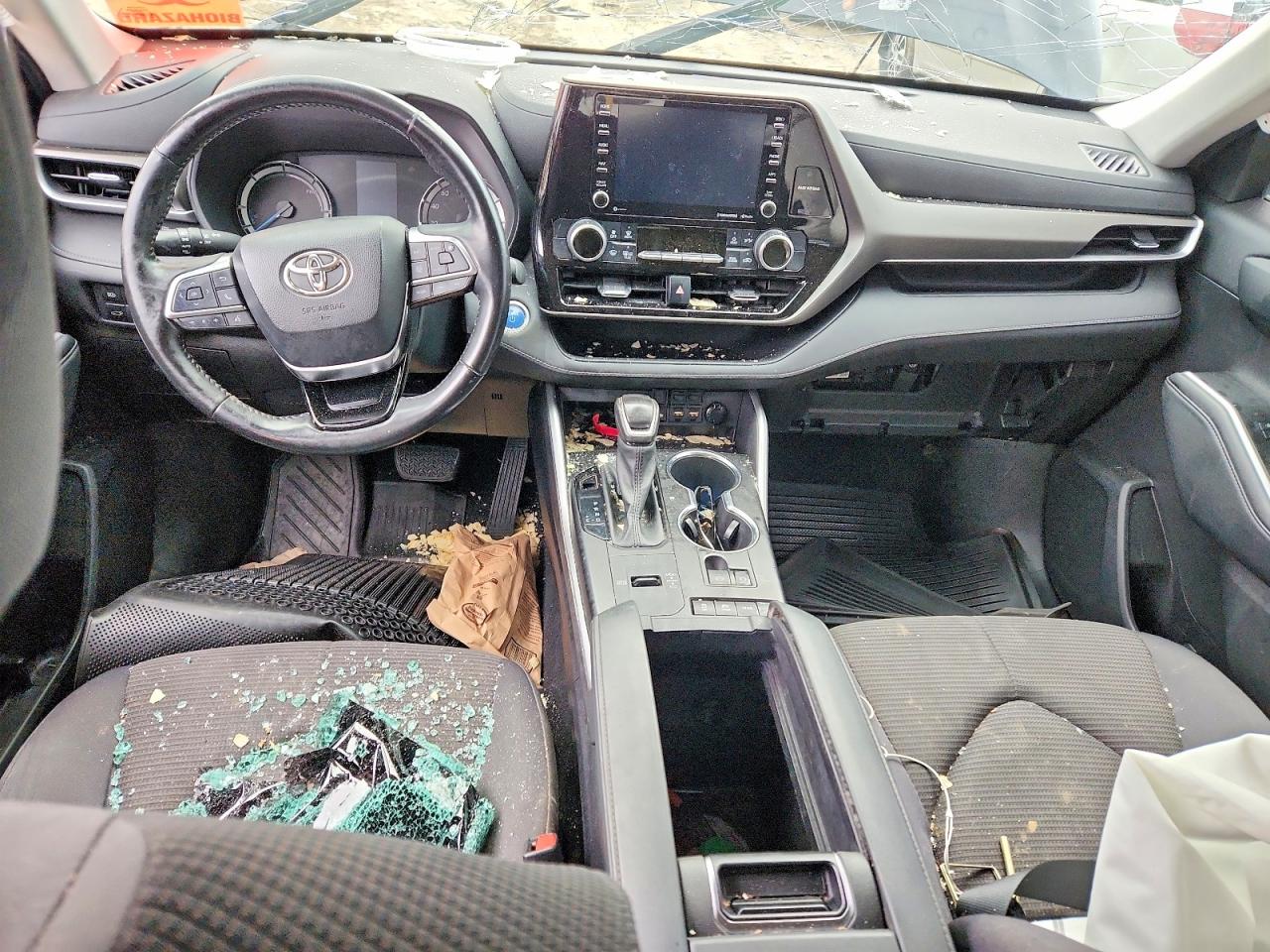 2021 TOYOTA HIGHLANDER HYBRID LE photo 8