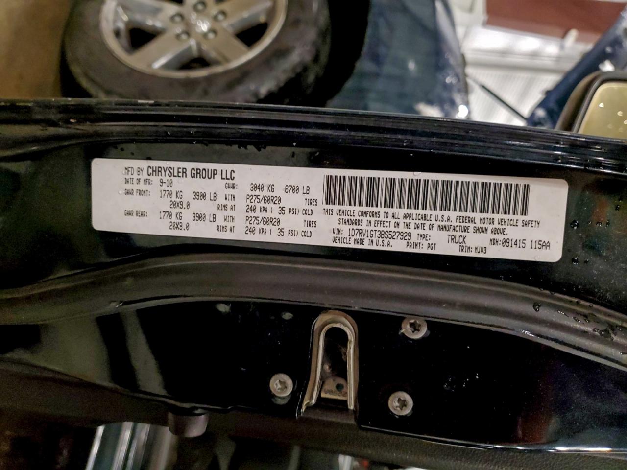 2011 DODGE RAM 1500 photo 12
