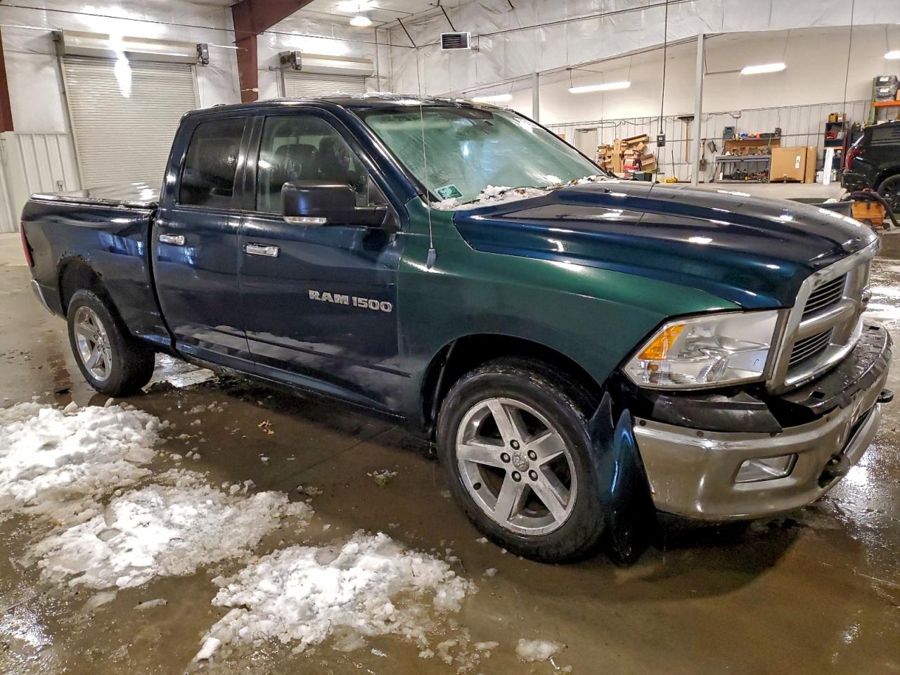 2011 DODGE RAM 1500 photo 4