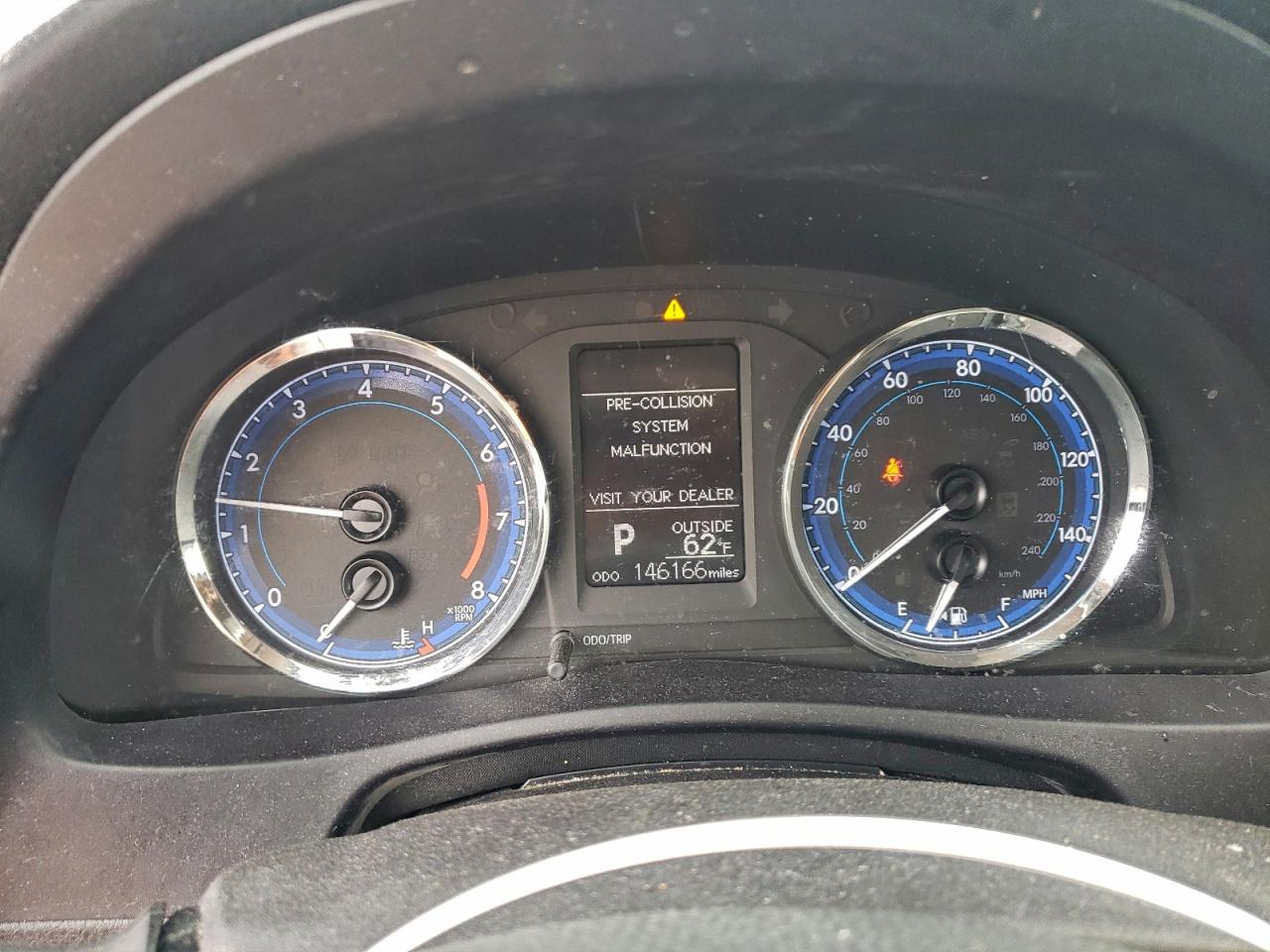 2017 TOYOTA COROLLA L photo 9
