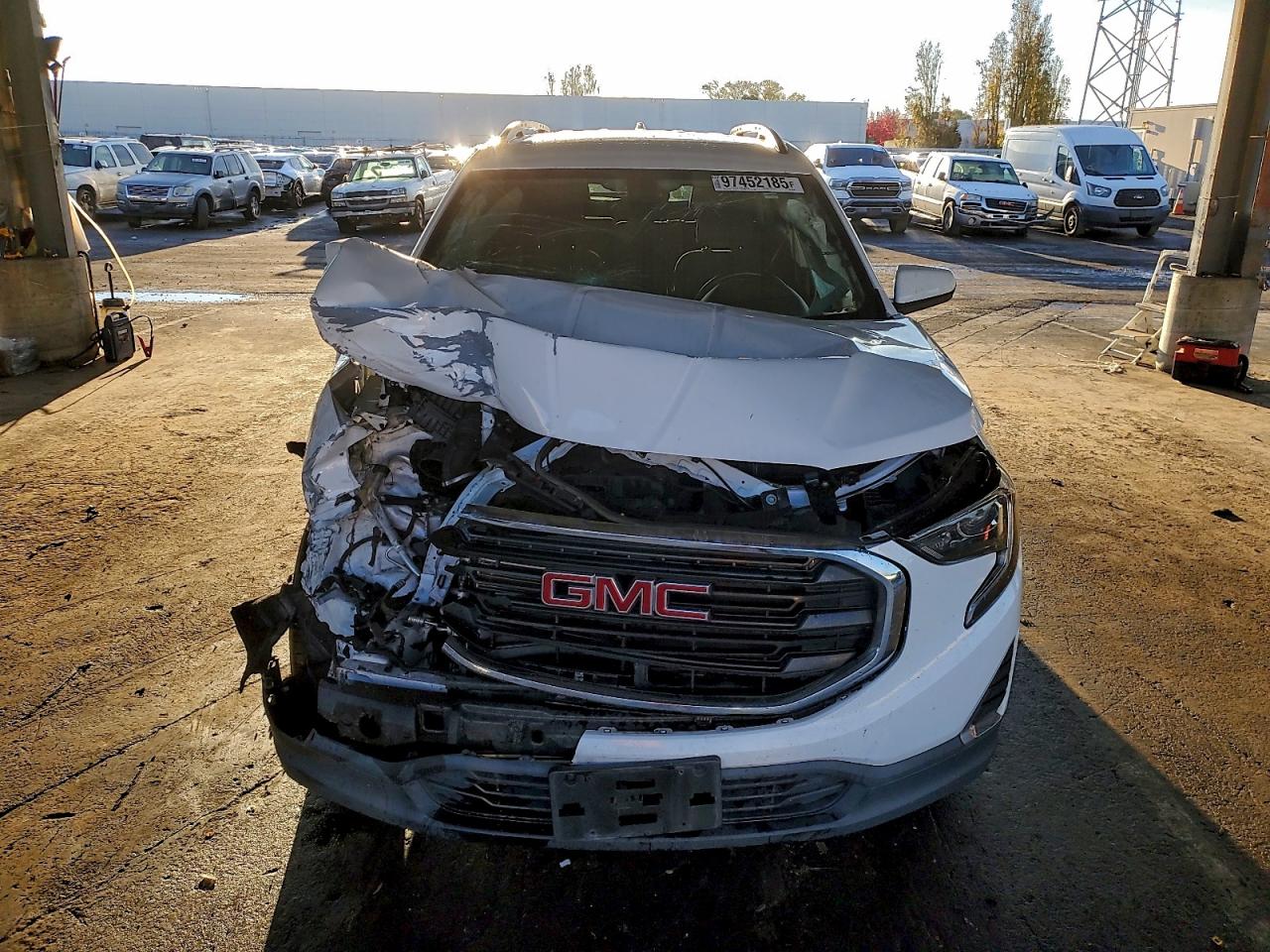 2018 GMC TERRAIN SLE photo 5