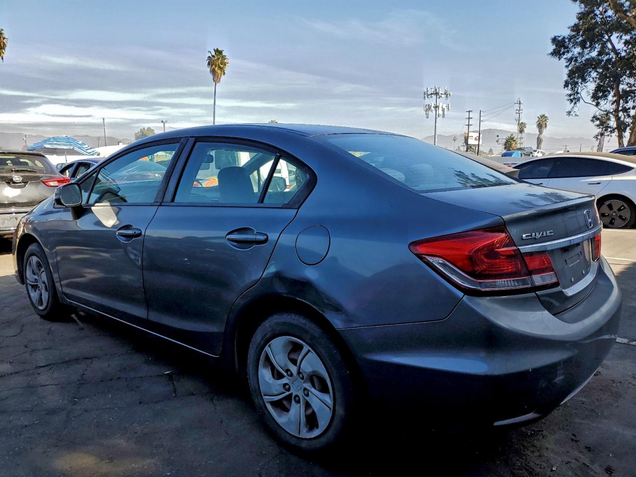 2013 HONDA CIVIC LX photo 2