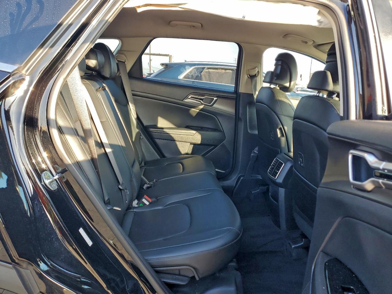 2023 KIA SPORTAGE EX photo 10