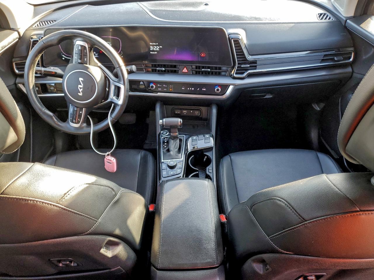 2023 KIA SPORTAGE EX photo 8