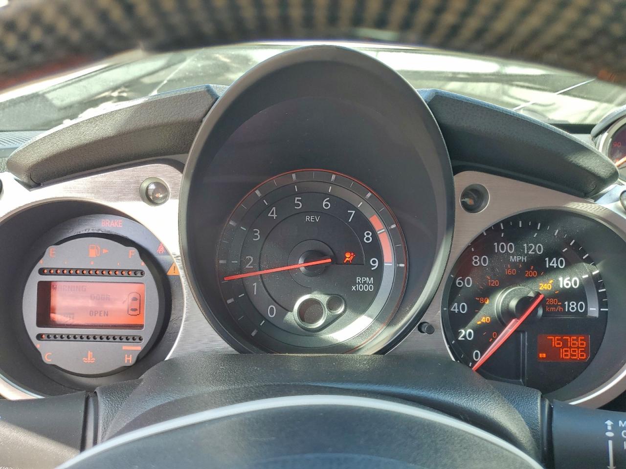 2019 NISSAN 370Z BASE photo 17