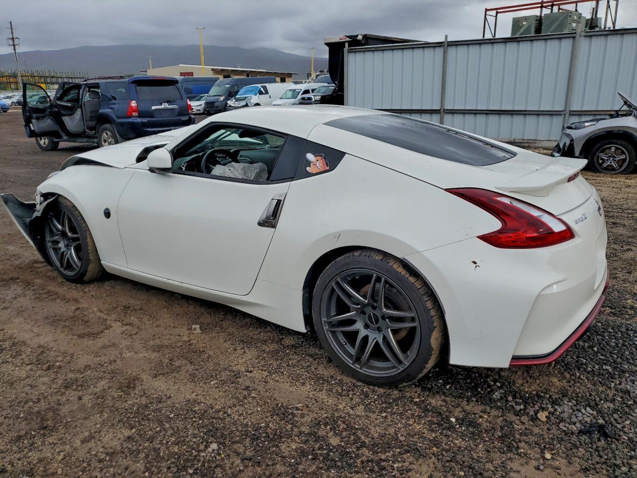 2019 NISSAN 370Z BASE photo 3