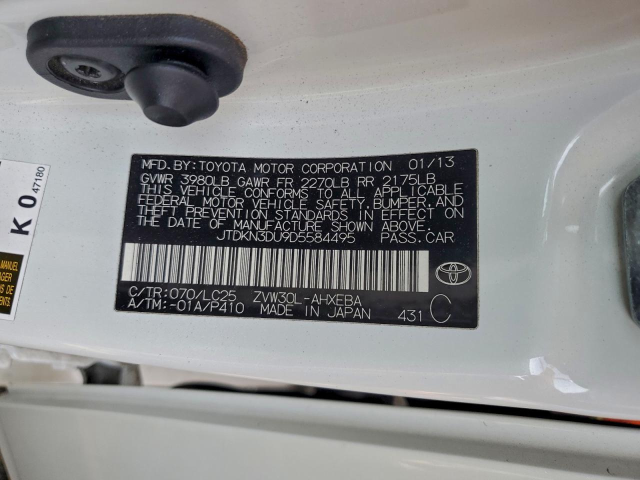 2013 TOYOTA PRIUS photo 12