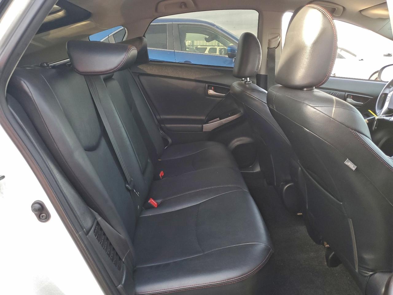 2013 TOYOTA PRIUS photo 10