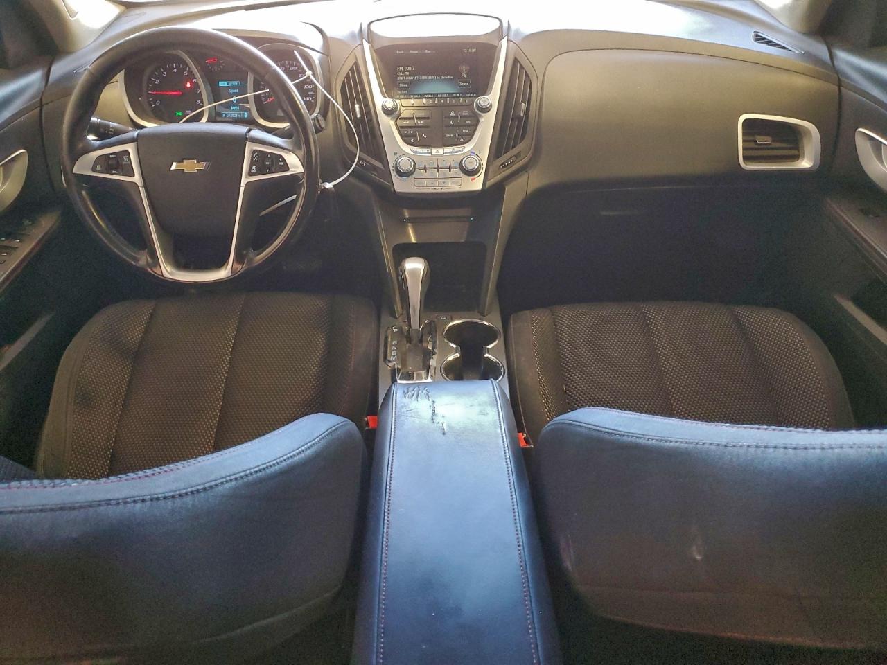 2013 CHEVROLET EQUINOX LT photo 8