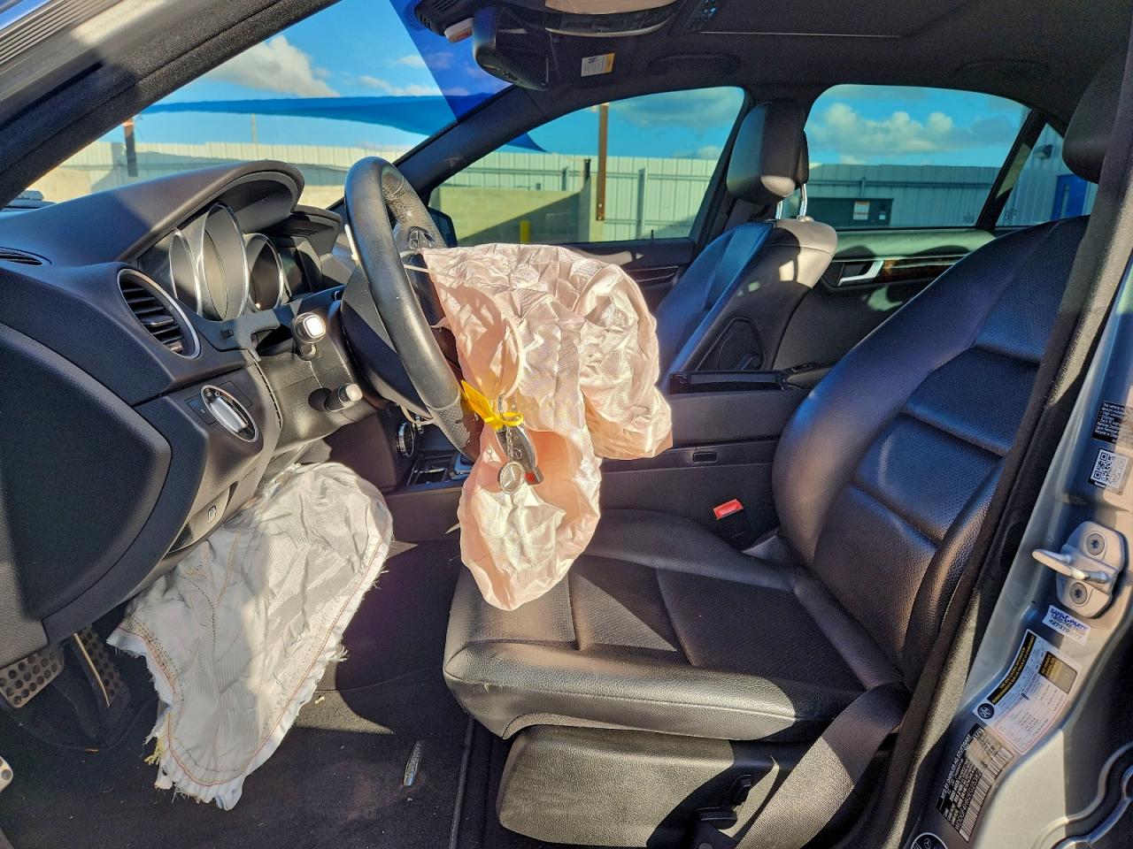 2014 MERCEDES-BENZ C 250 photo 7